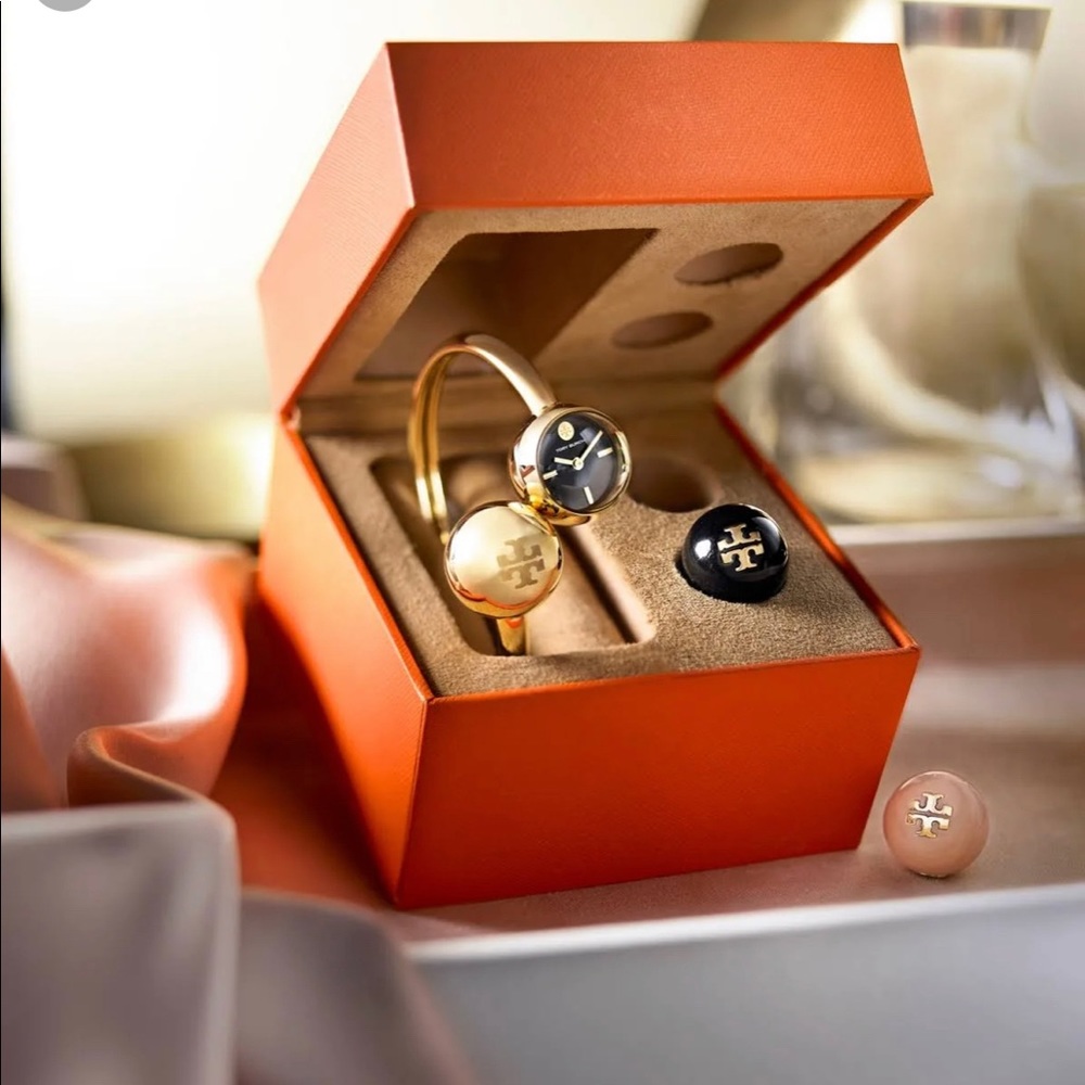 Tory Burch Exchangeable pieces for Blair Bangle watch.